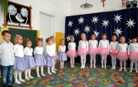 Galeria aktualności Dzień Babci i Dziadka 12